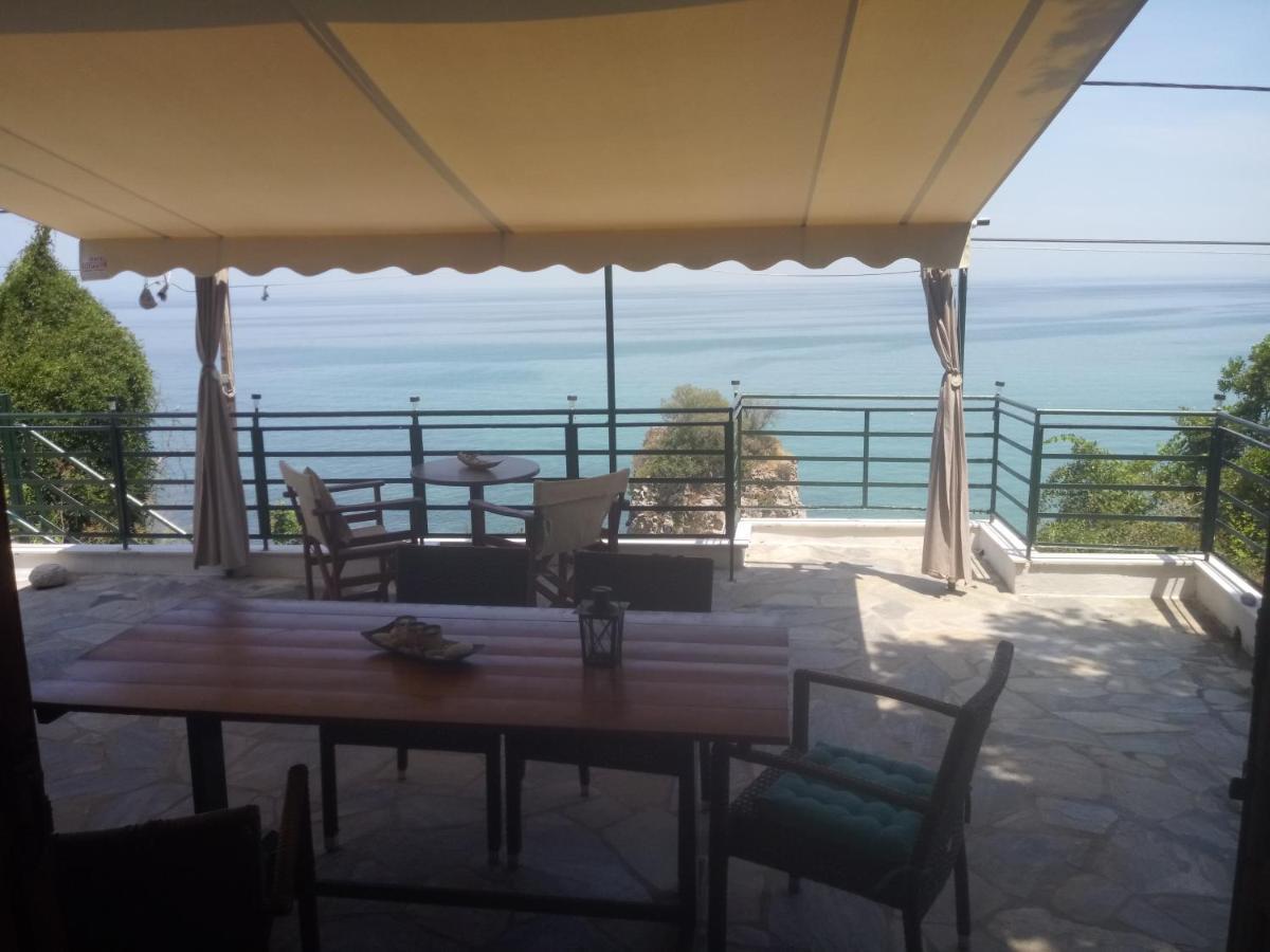 Kamari Guesthouse Keramídhion 外观 照片