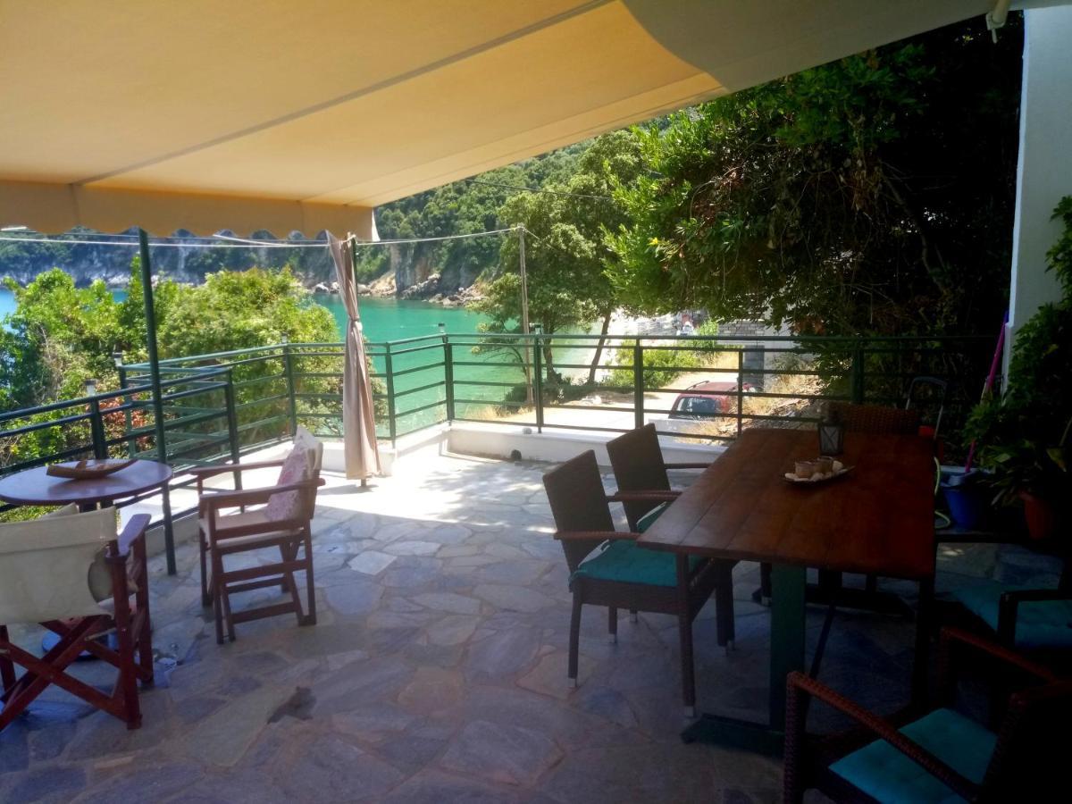 Kamari Guesthouse Keramídhion 外观 照片