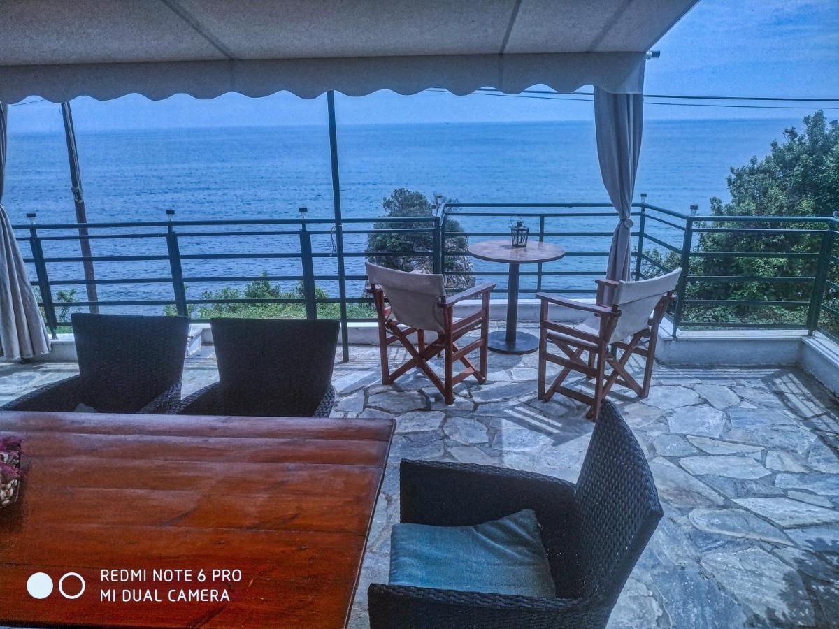 Kamari Guesthouse Keramídhion 外观 照片