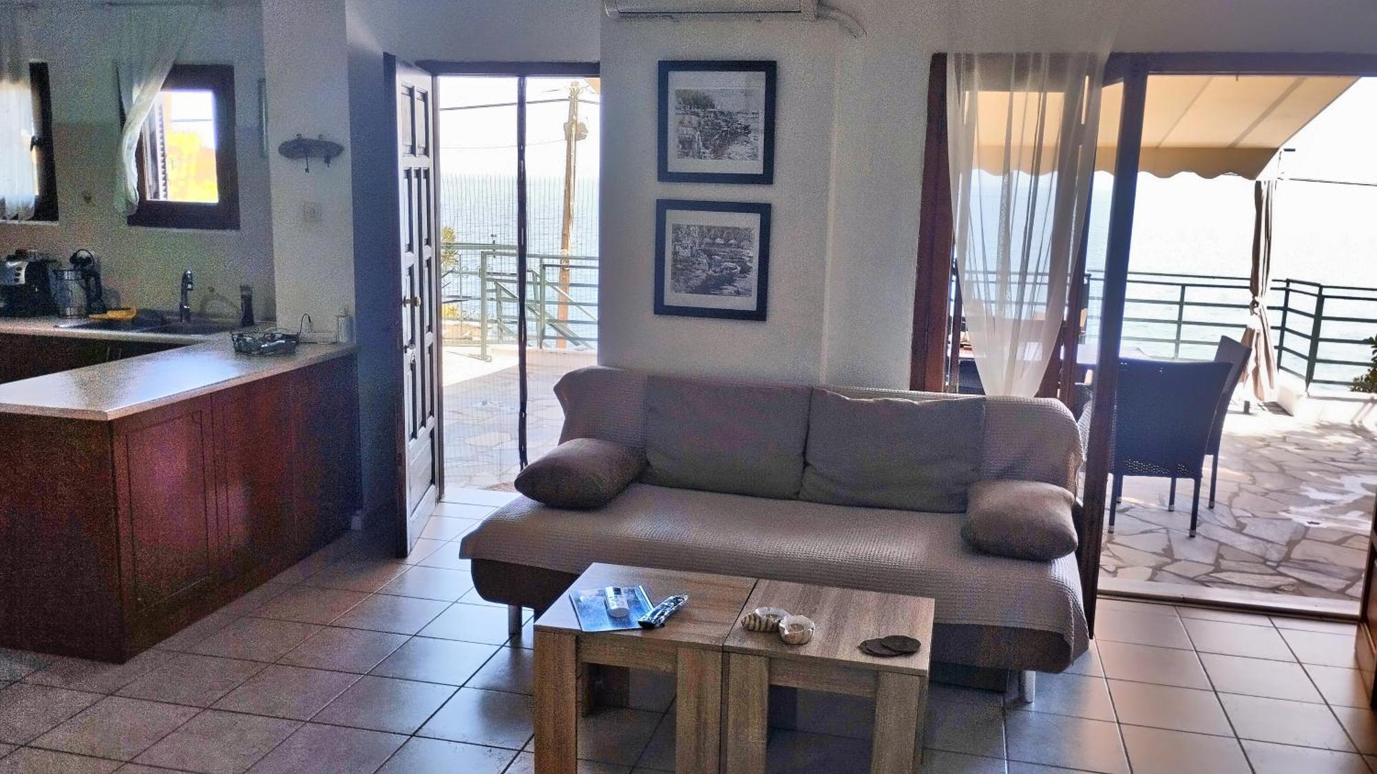 Kamari Guesthouse Keramídhion 外观 照片