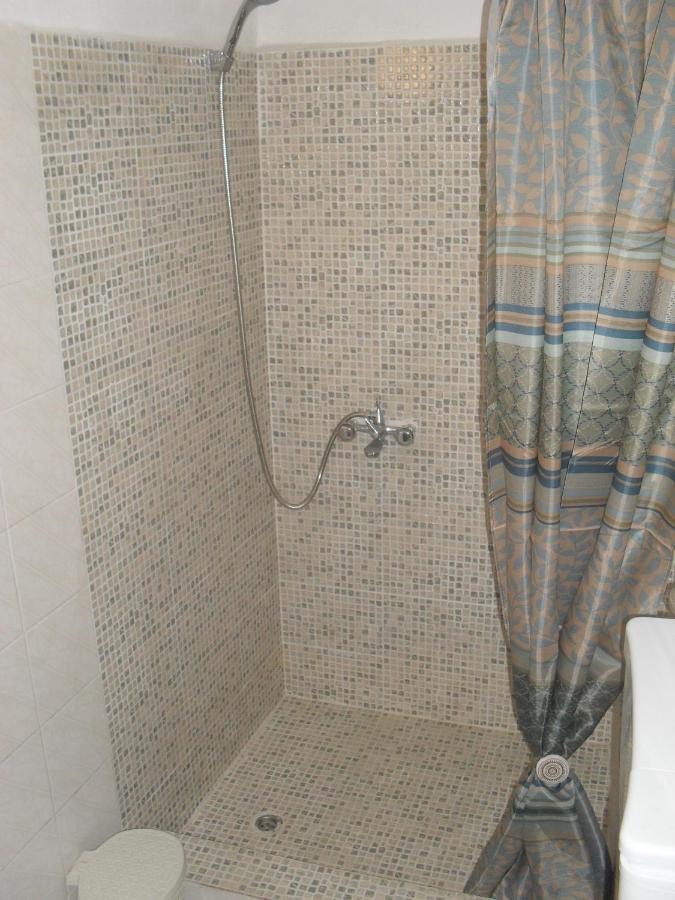 Kamari Guesthouse Keramídhion 外观 照片
