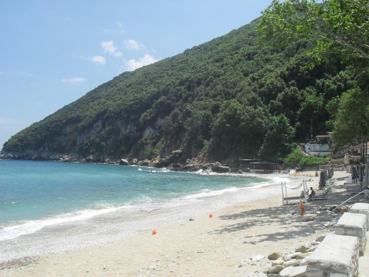 Kamari Guesthouse Keramídhion 外观 照片