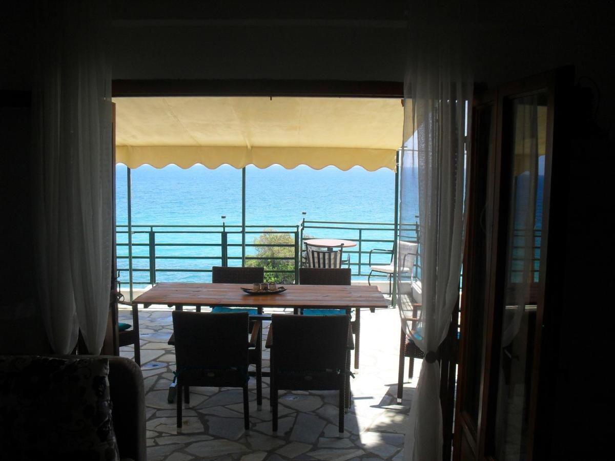 Kamari Guesthouse Keramídhion 外观 照片